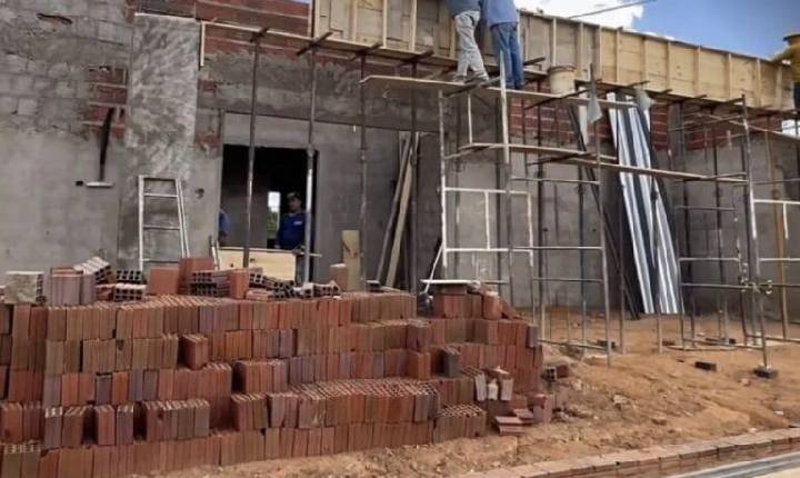 Prefeito de Bernardino Batista reforça compromisso com a saúde e destaca avanço na obra do Posto Âncora da Vila Egídio