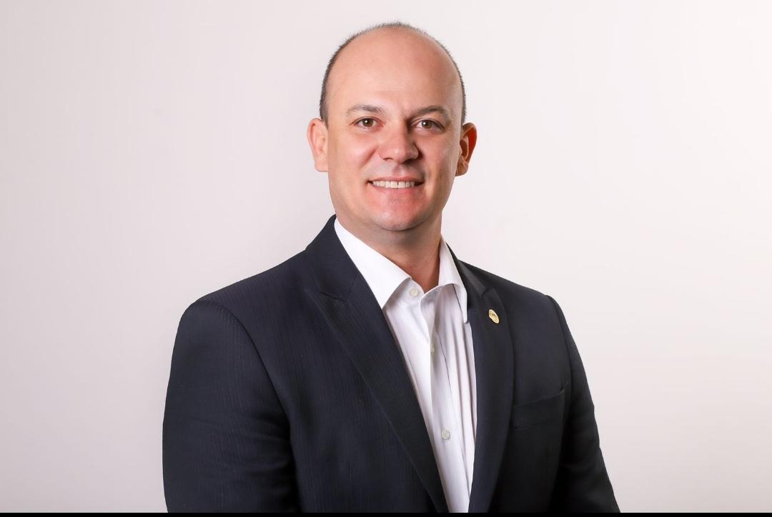 Cabo Gilberto nega presença em acampamento e critica decisão de Moraes