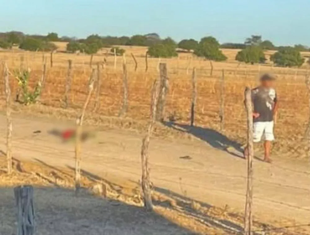 Criminosos matam Pai e atiram na boca de filho em emboscada na zona rural de São Bento, no Sertão 