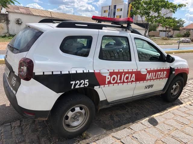 Homem é preso em Aparecida por agredir esposa e conduzir veículo clonado