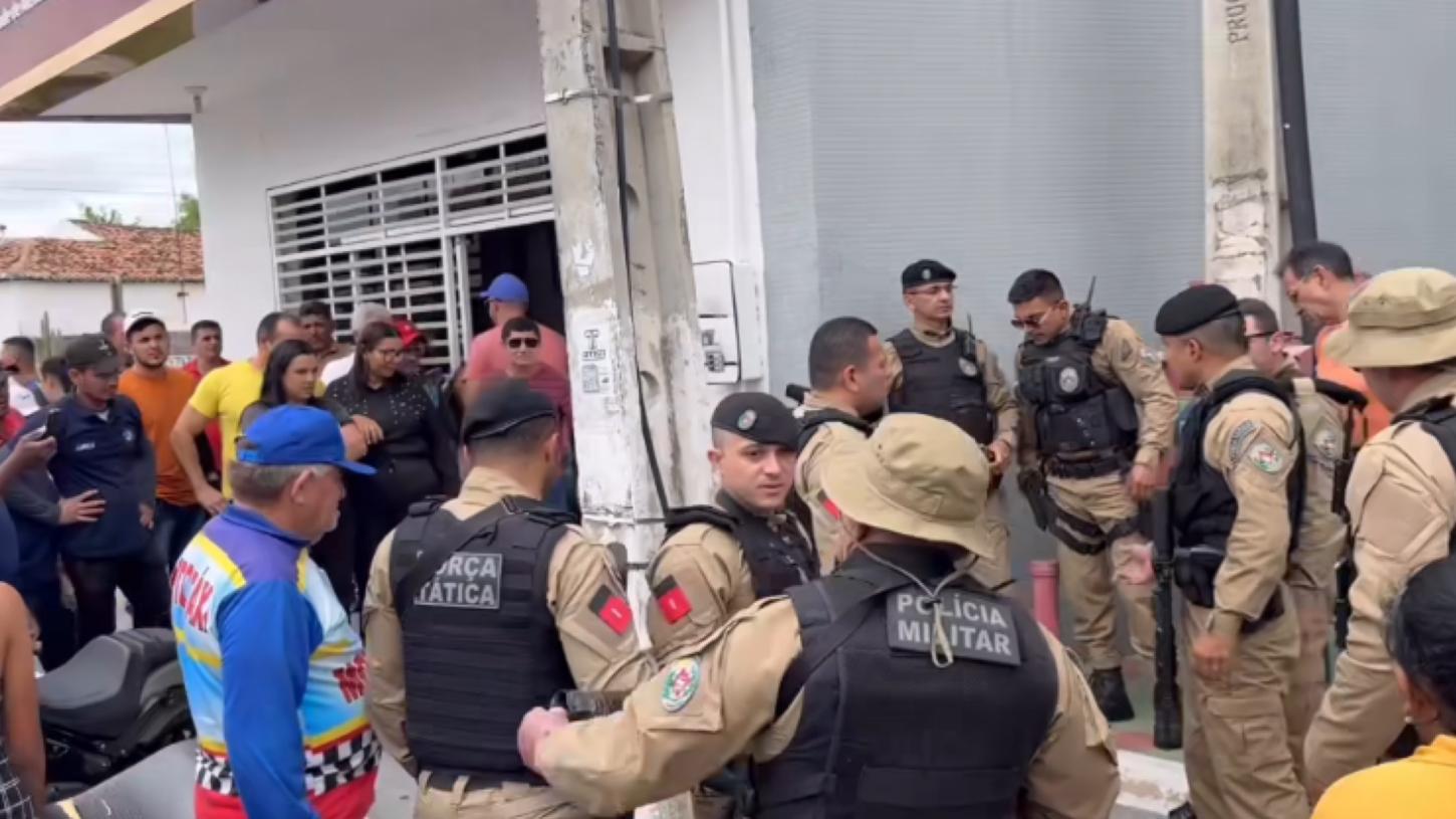 Homem que não aceitava fim de relacionamento invade clínica e é baleado pela PM em Pombal