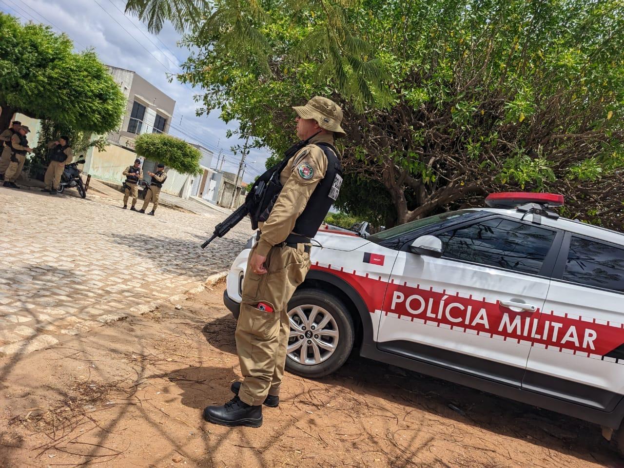 Fiscalização em São João do Rio do Peixe foca no combate a drogas, armas e veículos roubados neste sábado (13)