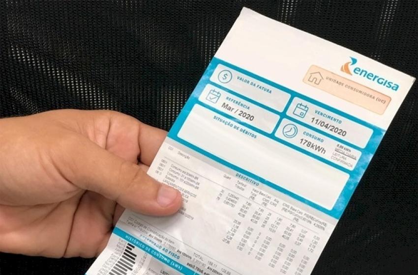 Mais de 290 mil famílias da Paraíba ainda podem receber benefício da tarifa social de energia