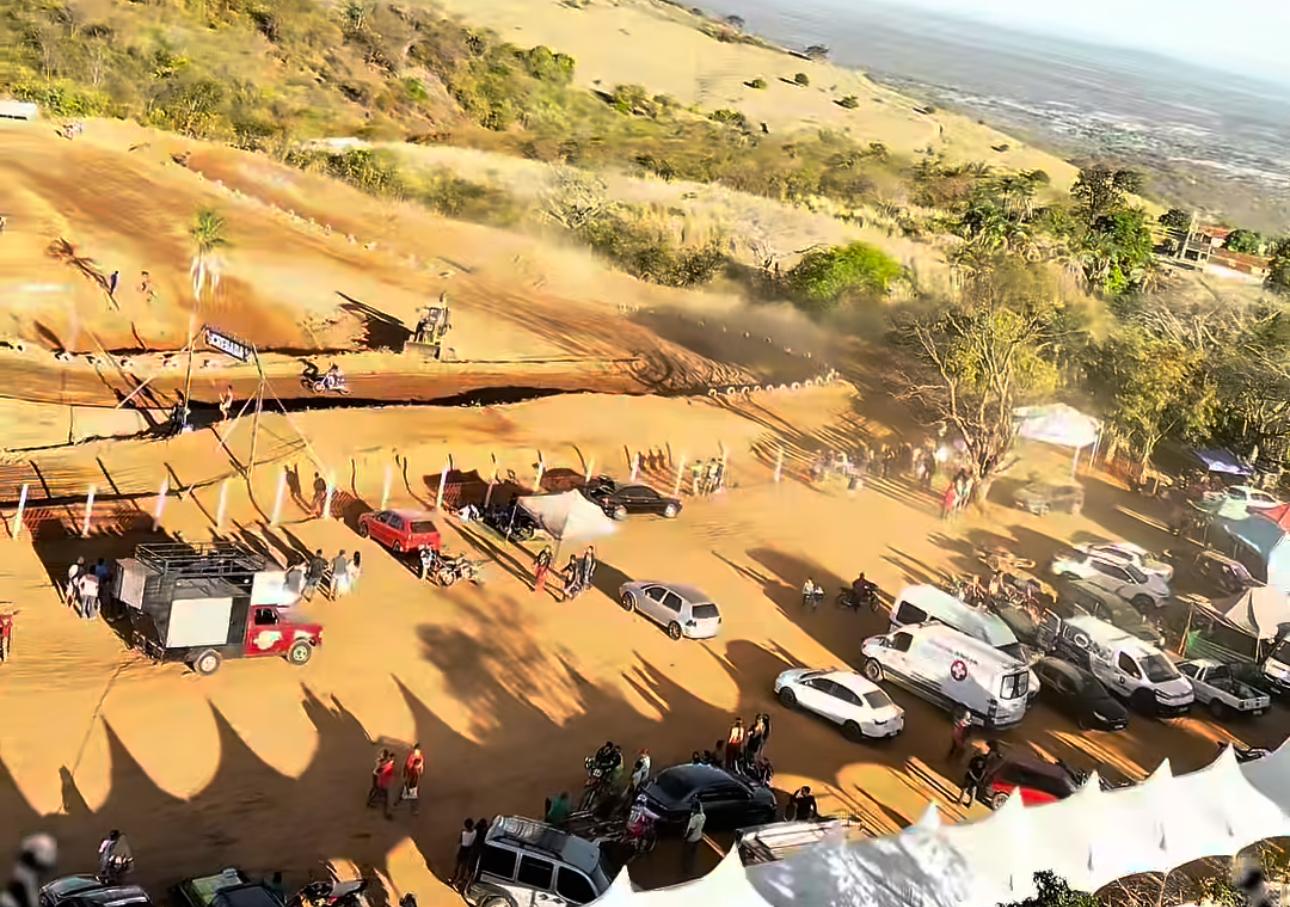 Prefeito Aldo Andrade mantém tradição e Bernardino Batista realiza 8º Motocross com premiação de R$ 20 mil