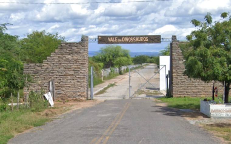 Após incêndio de grandes proporções, visitação ao Vale dos Dinossauros, em Sousa, é retomada