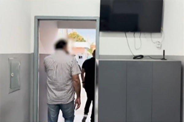 Homem é preso em Pombal suspeito de importunação sexual dentro de ônibus que seguia para João Pessoa