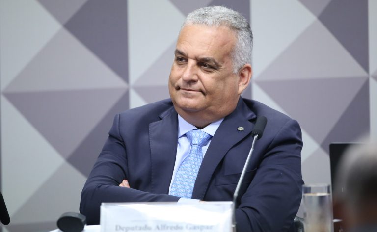 CPMI vota pedidos de quebra de sigilo bancário e fiscal do filho do presidente Lula