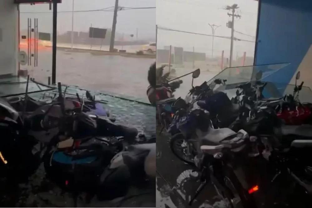 Fortes chuvas causam desabamento de teto de loja de veículos e queda de postes na entrada de Patos