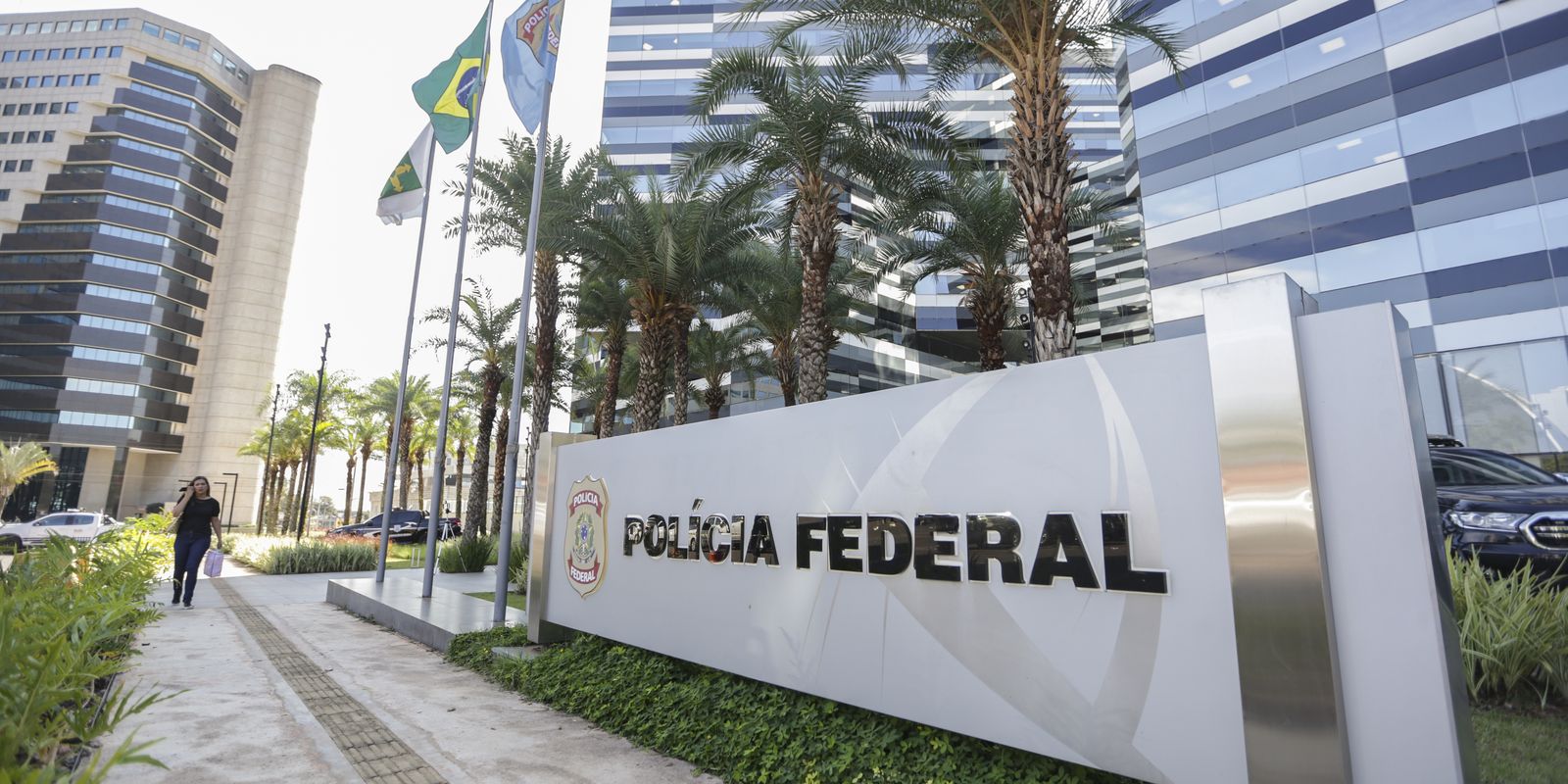 PF realiza buscas em gabinete de desembargador que absolveu agressor sexual