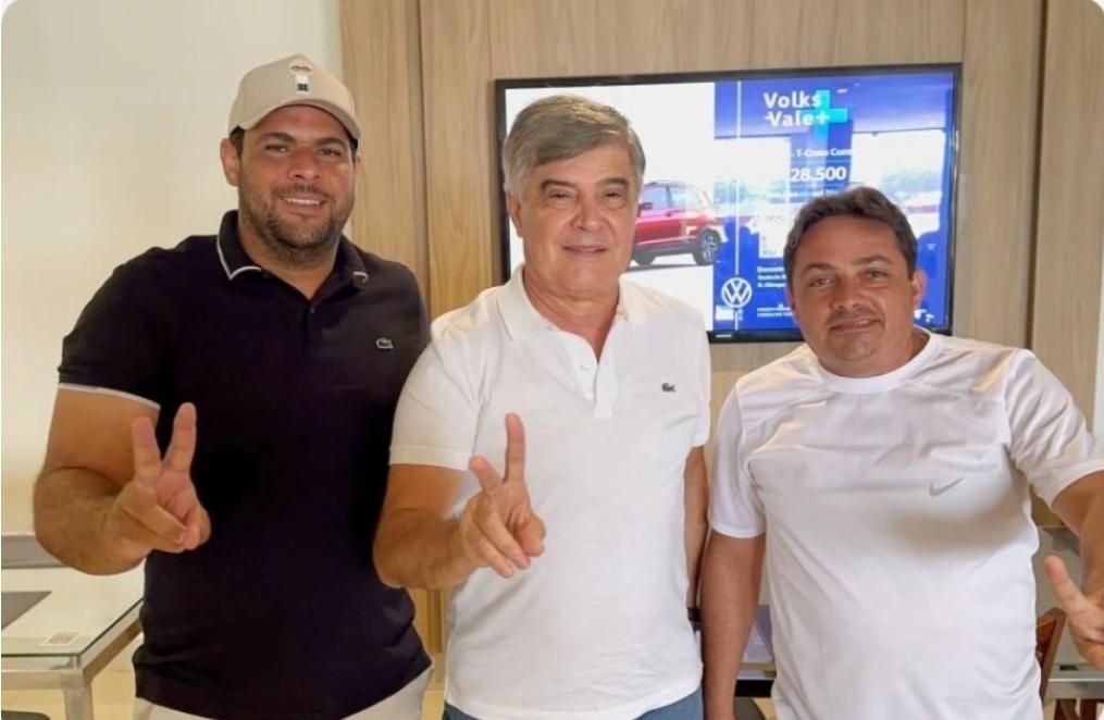 Wellington Roberto amplia base em Sousa com apoio de Allan de Basto articulado por Victor Rabelo