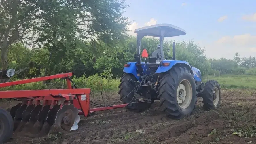 Agricultura fortalecida: Vieirópolis conclui preparo de solo para o plantio 2026
