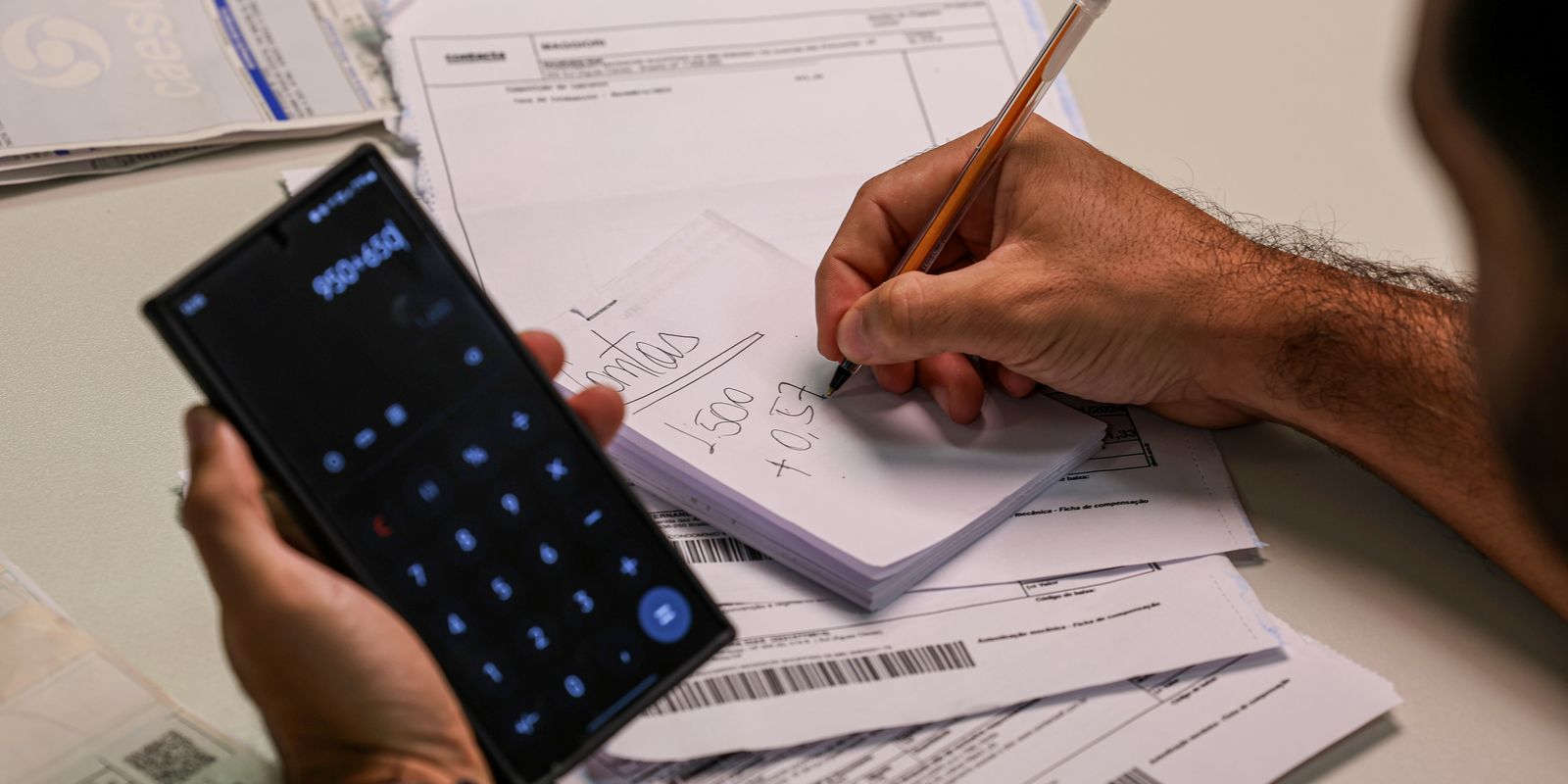 Contas públicas fecham fevereiro com déficit primário de R$ 16,4 bilhões