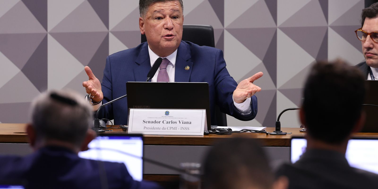 CPMI do INSS: ausência de convocados adia depoimentos-chave