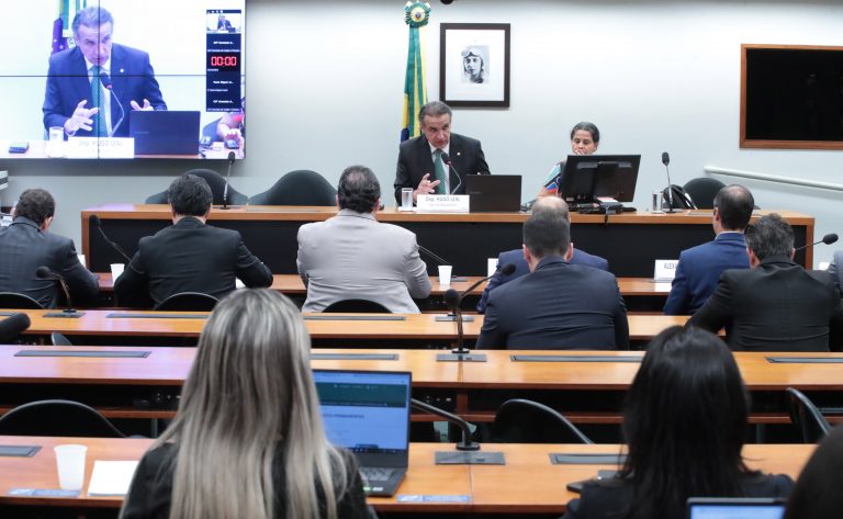 Deputado pede solução para cobranças indevidas em pedágio eletrônico