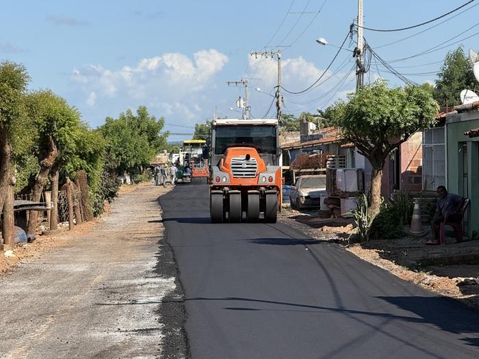 Gestão Helder Carvalho avança com obras de pavimentação asfáltica no bairro Nossa Senhora de Fátima