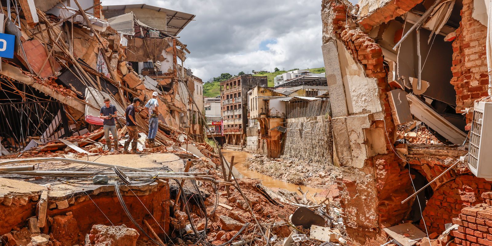 Governo libera crédito emergencial para áreas castigadas por enchentes
