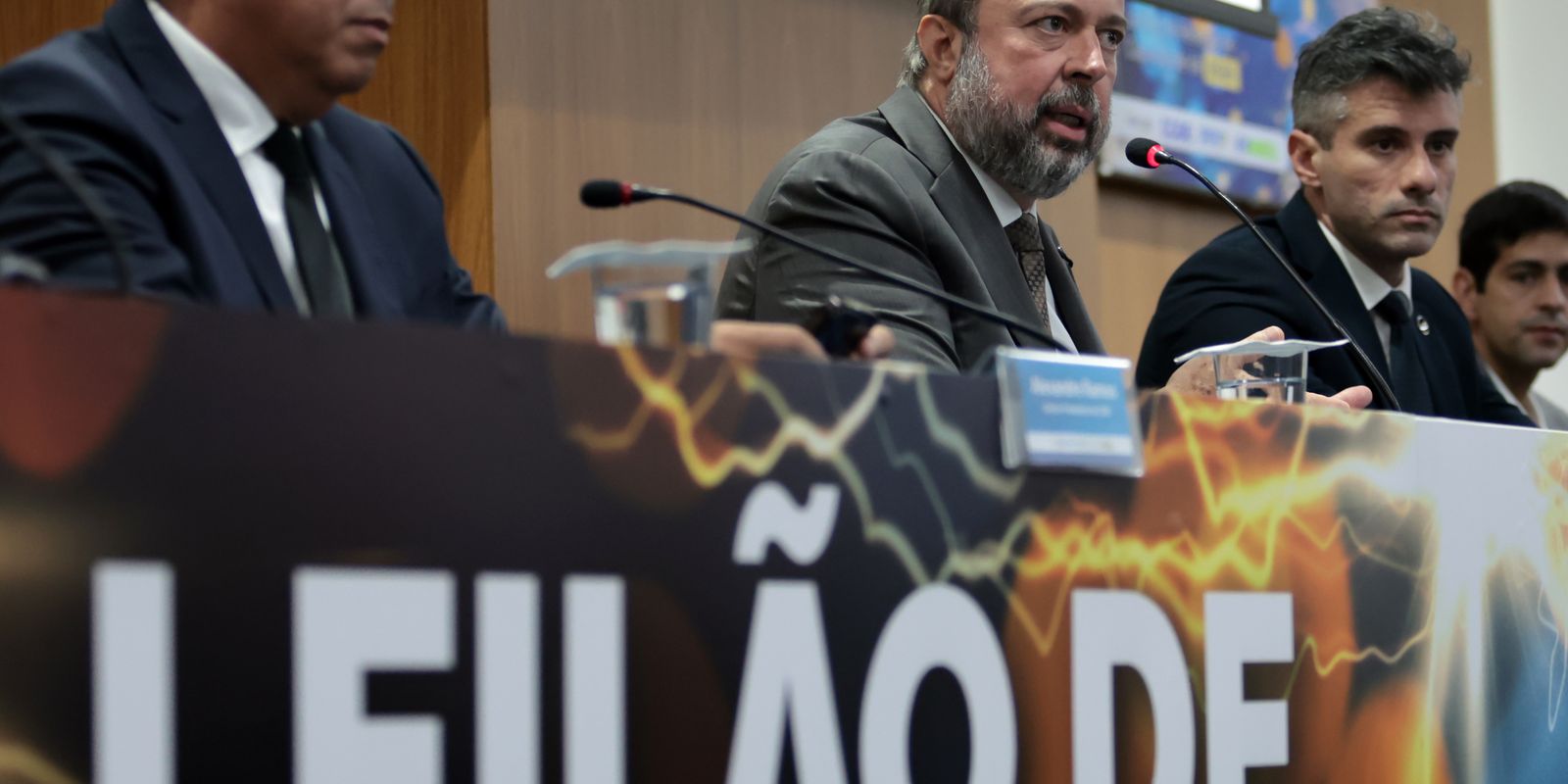 Leilão histórico garante 19 mil MW de reserva energética para o Brasil