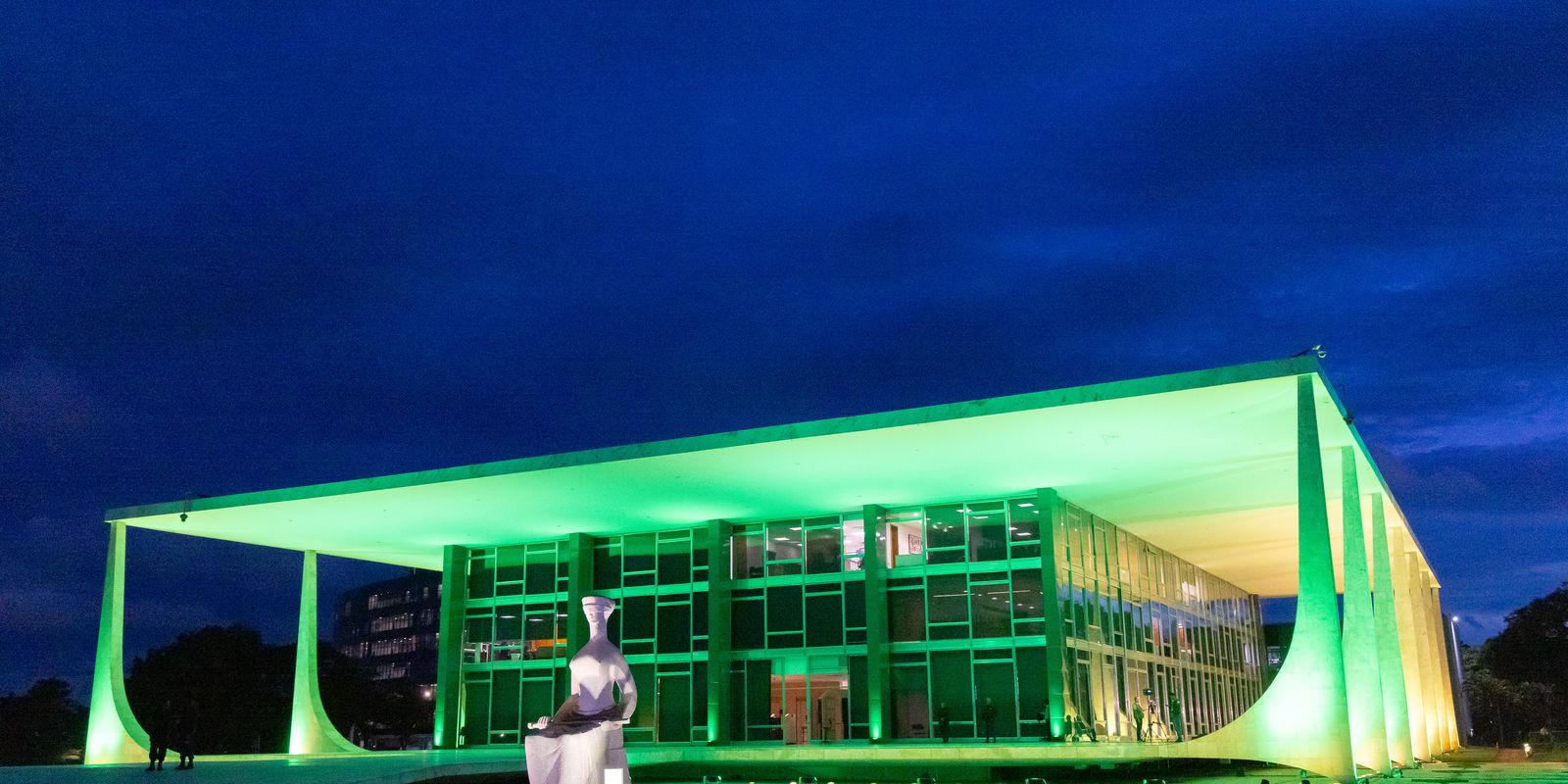 Decisão de André Mendonça sobre a CPMI do INSS é enviada ao plenário do STF