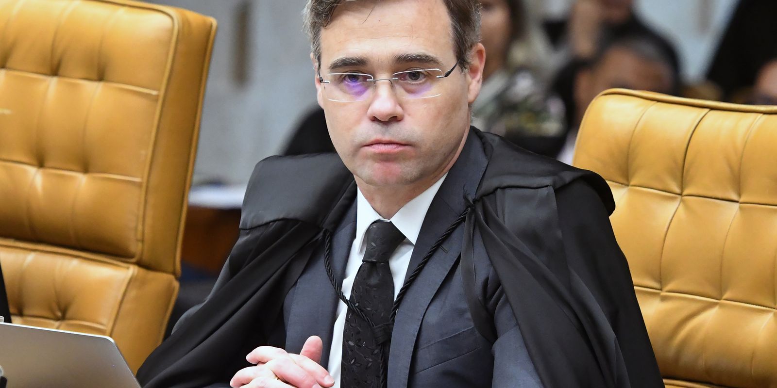 Mendonça estende prazo para investigação de fraudes no Banco Master