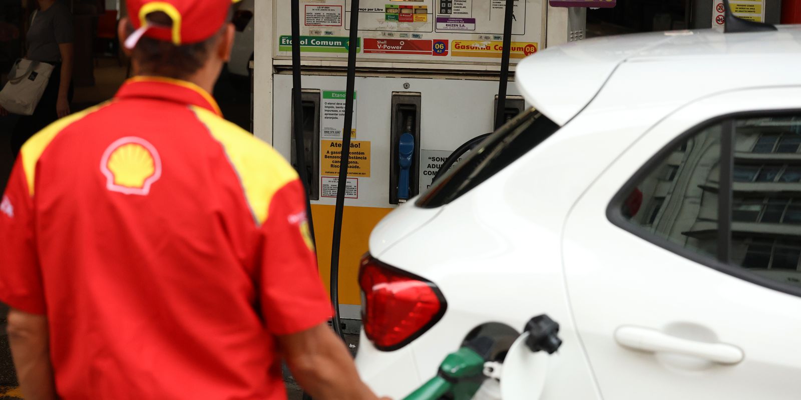 Ministério da Justiça e Segurança Pública realiza plantão para auxiliar Procons na fiscalização de combustíveis