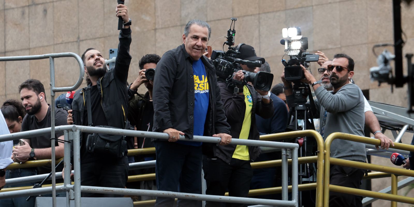 Moraes vota para que Malafaia se torne réu por ofensas ao Alto Comando do Exército