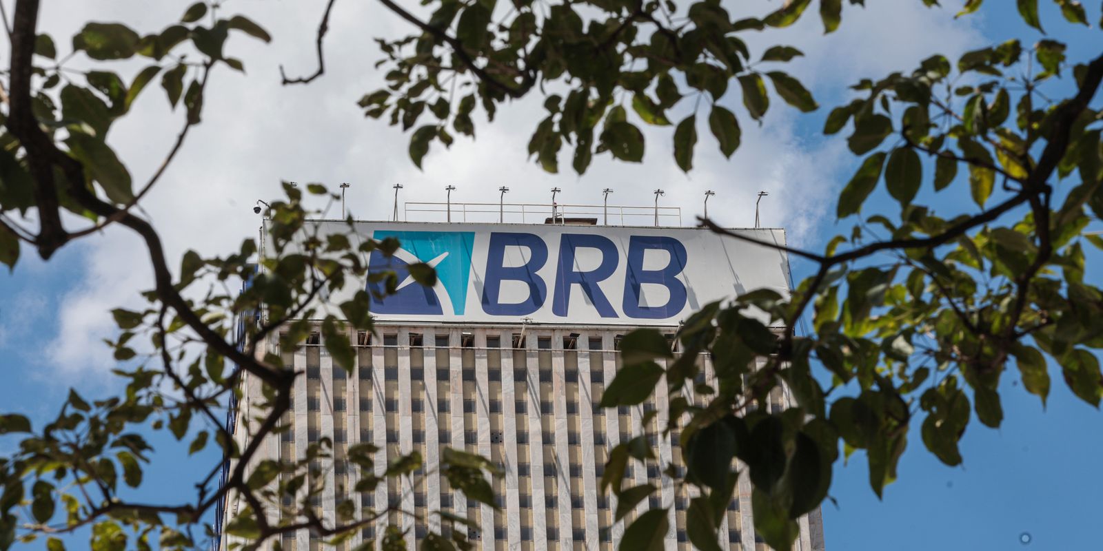 Banco de Brasília (BRB) tem prazo final para divulgar balanço nesta terça-feira (31)