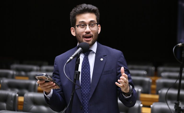 Proposta legislativa busca endurecer a punição para importunação sexual