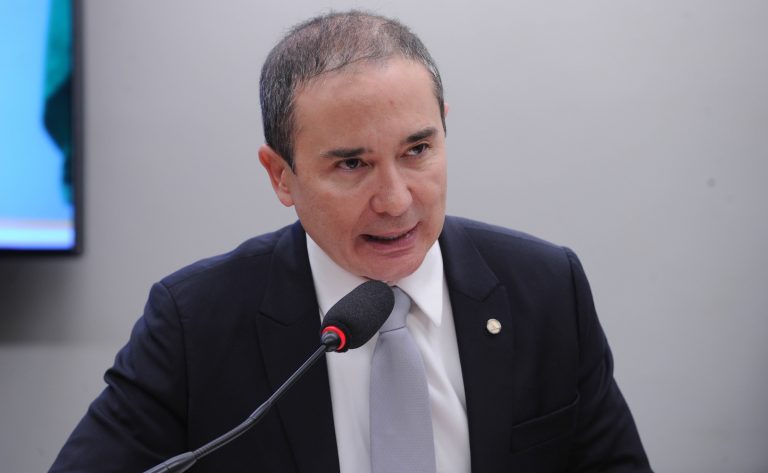 Projeto de lei propõe novas regras para a reparação de dano moral