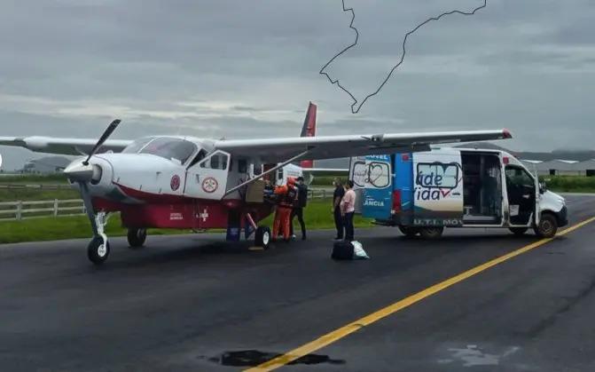 UTI Aérea dos Bombeiros levam idosa de 81 anos de Sousa para o interior do Pará