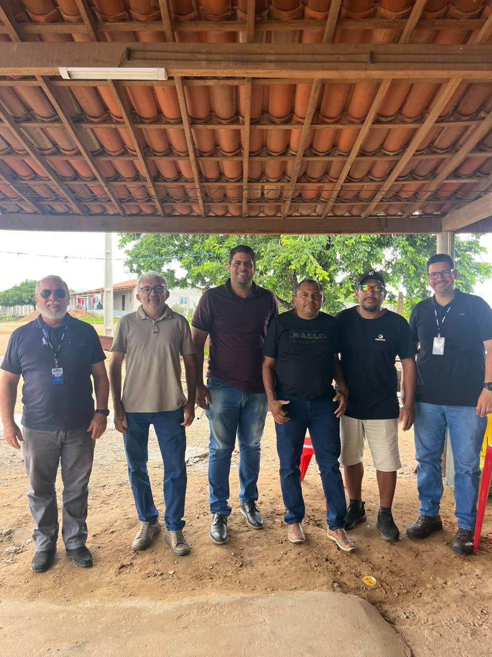Victor Rabelo recebe equipe da CODEVASF e assegura caminhão caçamba para zona rural de Sousa com parceria de Wellington Roberto