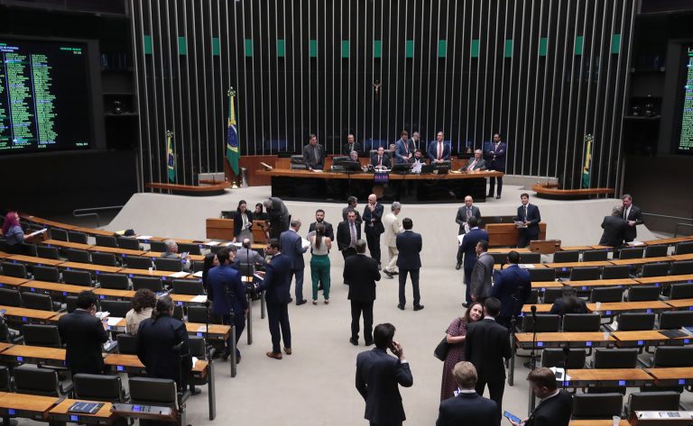 Câmara dos Deputados autoriza mais verba para órgãos de trânsito