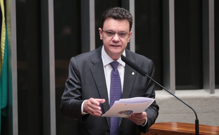 Câmara dos Deputados elege Odair Cunha para o TCU