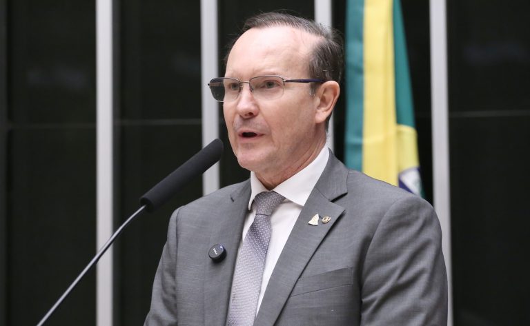 Debate sobre o Aeroporto de São Luís é adiado