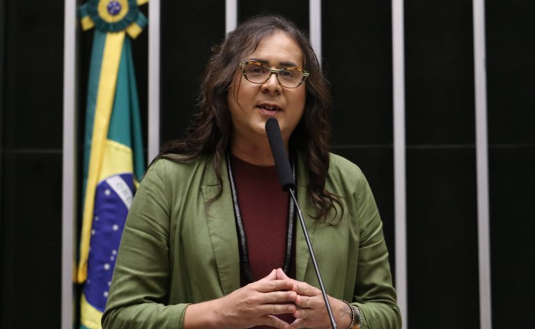 Comissão da Câmara debate inclusão de medicamento para prevenção ao HIV no SUS; audiência é interativa