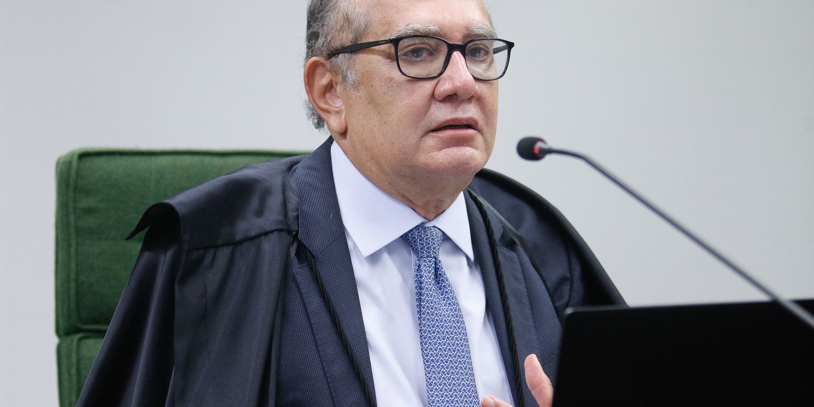 Gilmar Mendes critica CPI por 'erro histórico' em pedido de indiciamento de ministros