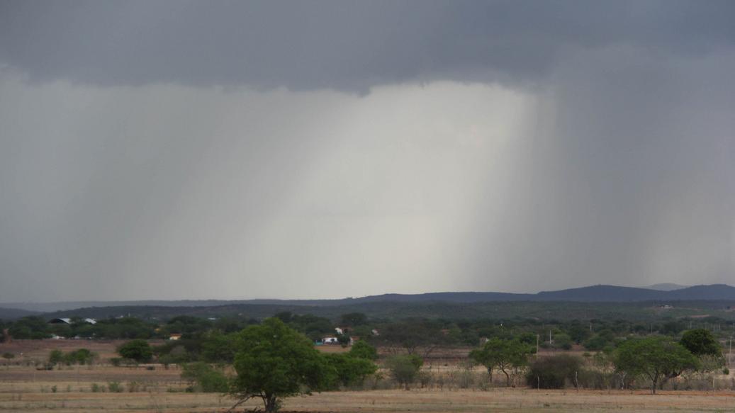 INMET emite alerta de chuvas intensas para toda a Paraíba neste domingo (19)