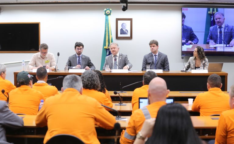 Petrobras e revendedores de combustíveis refutam culpa por aumentos de preços