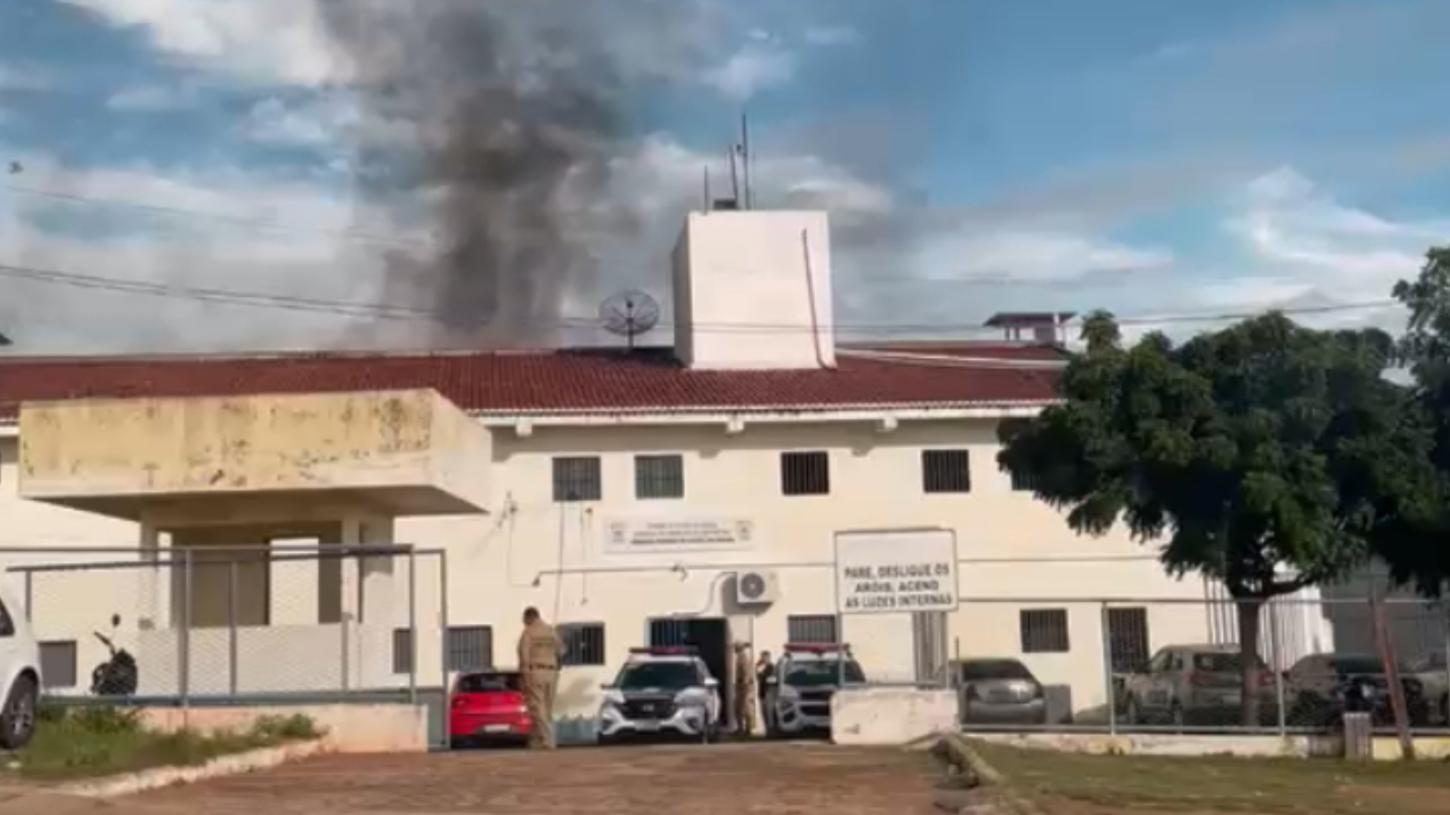 Princípio de rebelião no Presídio de Catolé do Rocha mobiliza forte aparato policial nesta segunda-feira (27)