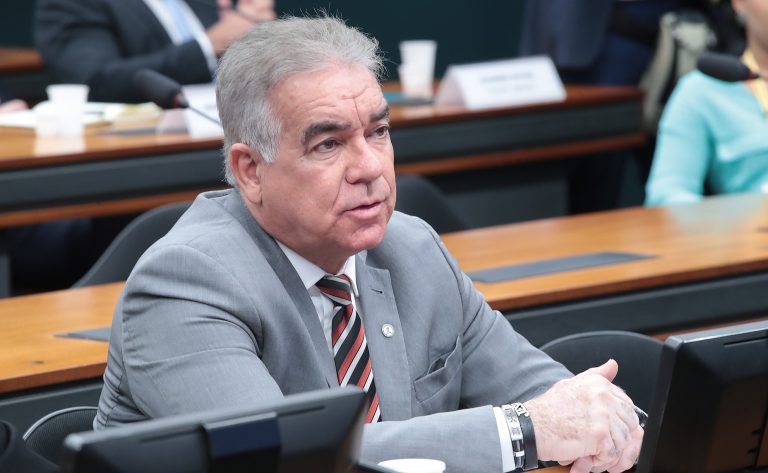 Projeto propõe inclusão de cacau e seus derivados na alimentação escolar