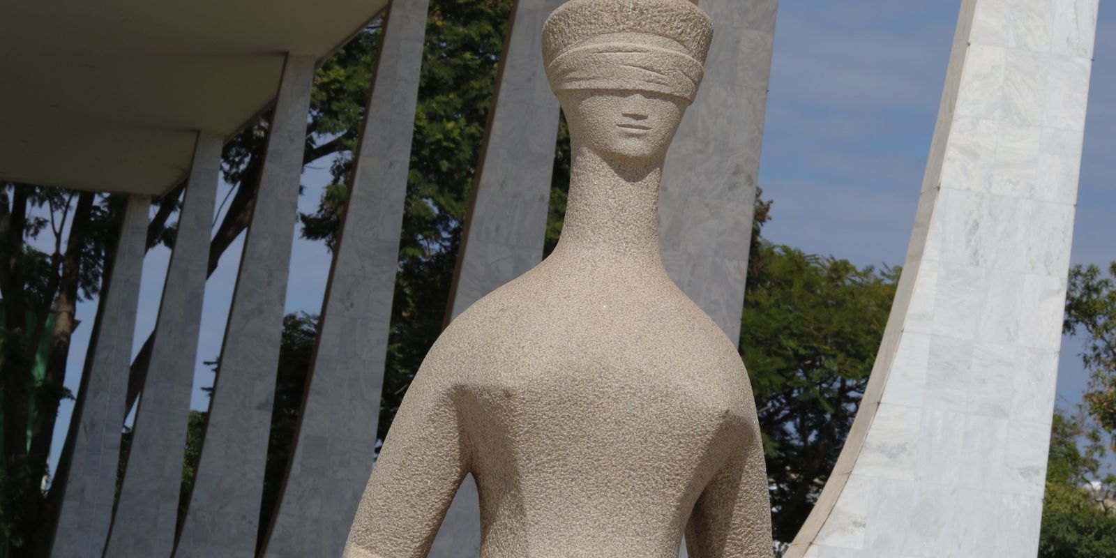 STF definirá se eleição para governador interino do Rio será direta ou indireta