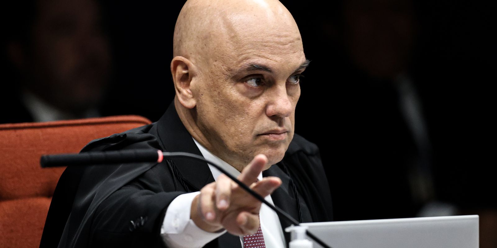 Ministro Moraes impede Alerj de reavaliar detenção do deputado Thiago Rangel