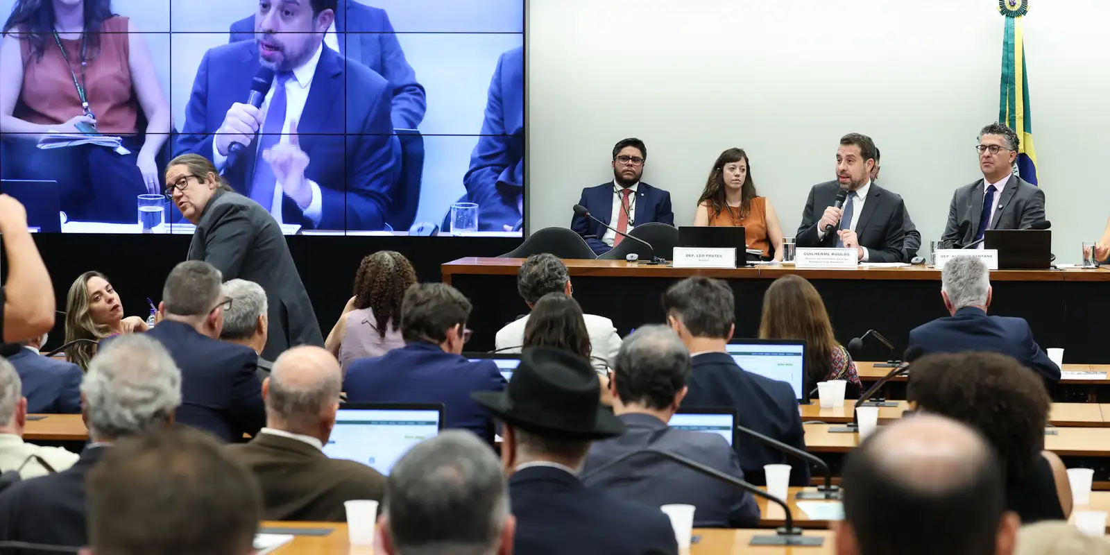 Boulos critica proposta de compensação a empresas por fim da escala 6x1