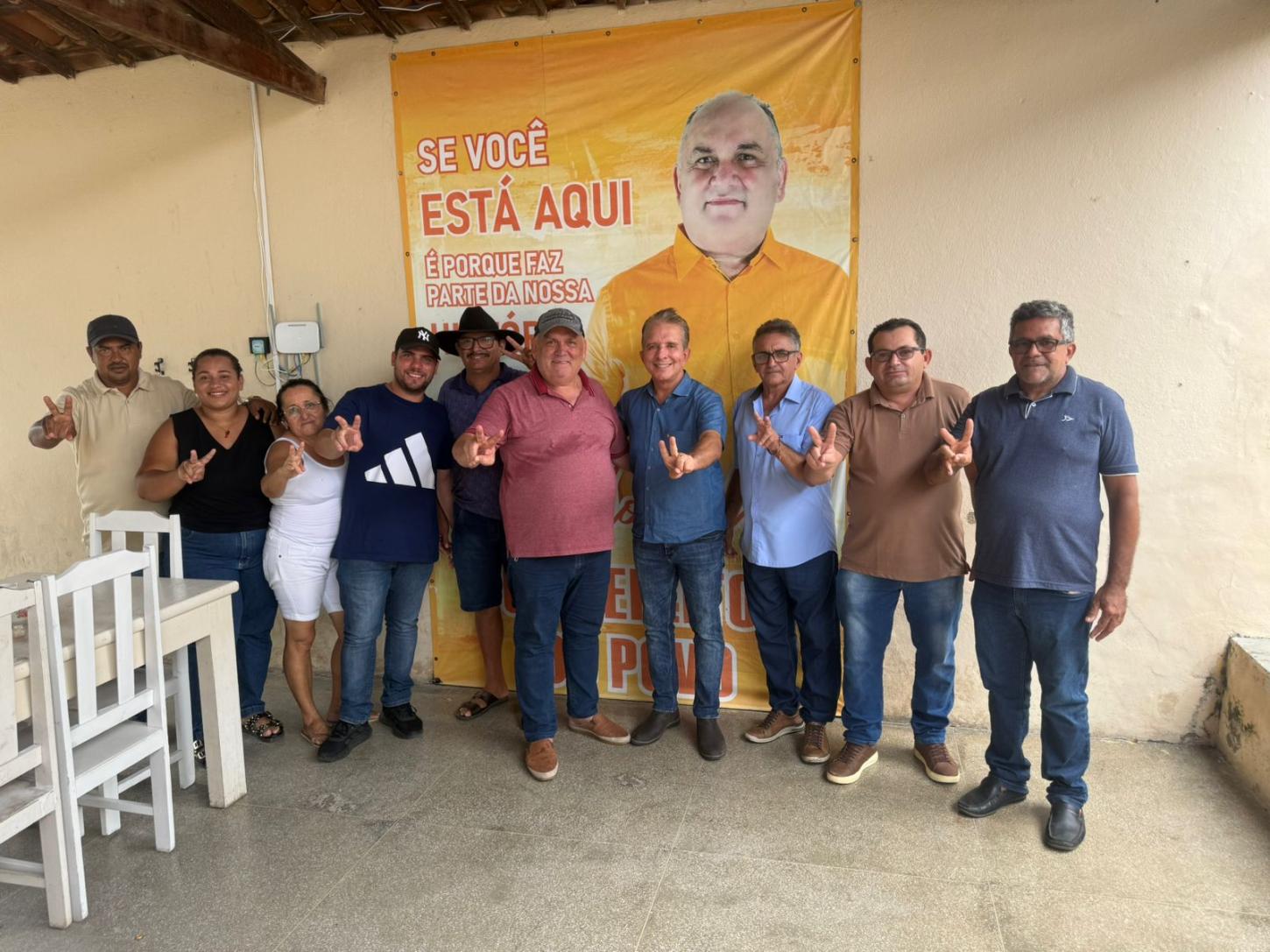 Coloral abre residência para encontro político com Nabor Wanderley e lideranças locais, em São José da Lagoa Tapada