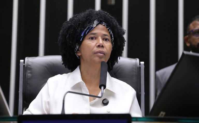 Câncer: comissão aprova obrigatoriedade de notificar diagnósticos