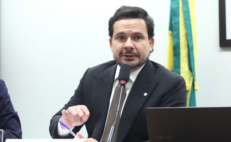 Comissão avança com projeto para acelerar a venda antecipada de bens apreendidos do crime organizado