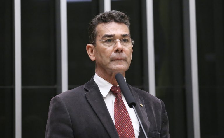 Comissão discute aumento de denúncias de trabalho escravo no Brasil