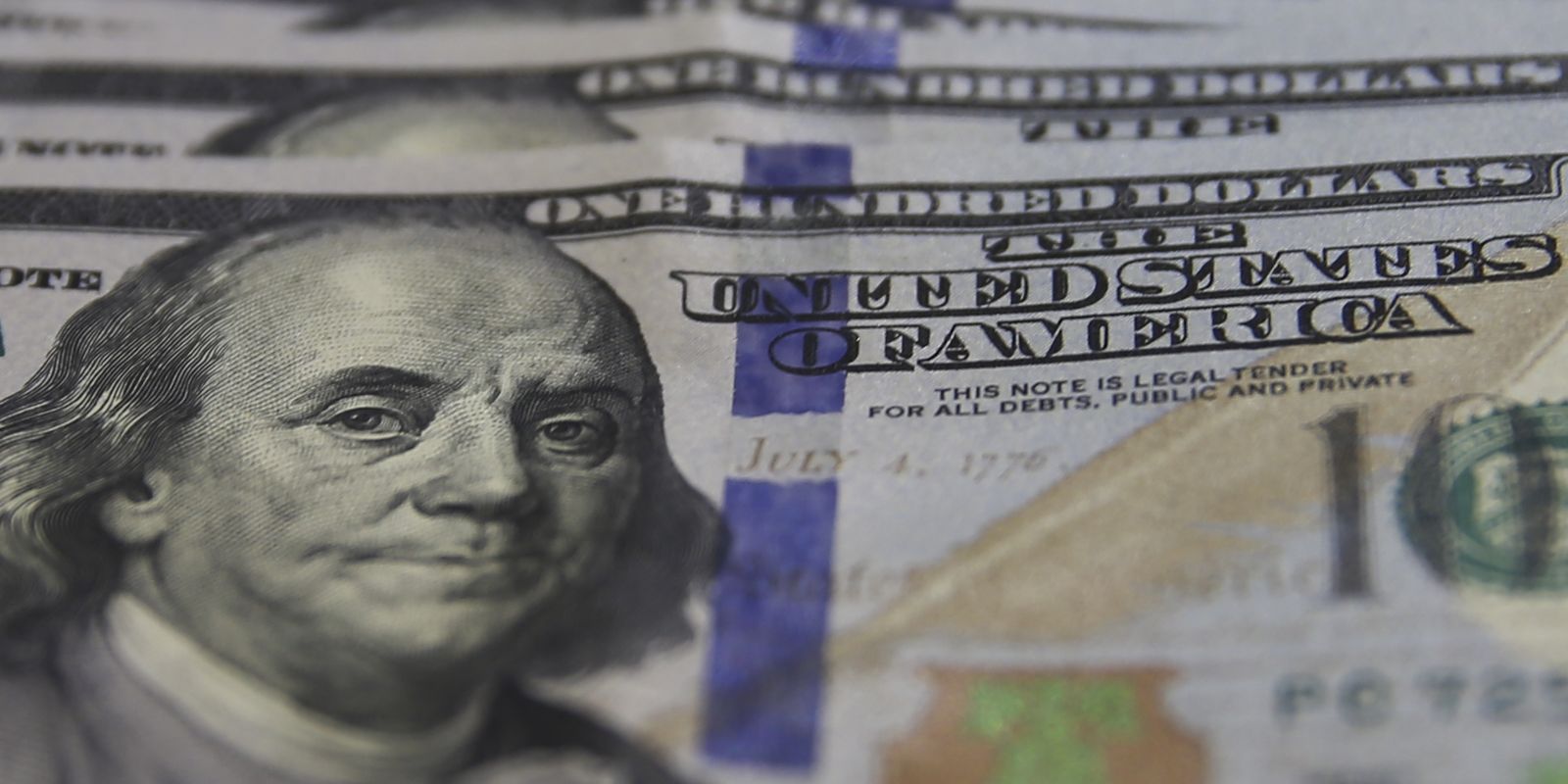 Contas externas do Brasil registram déficit de US$ 1,765 bilhão em abril