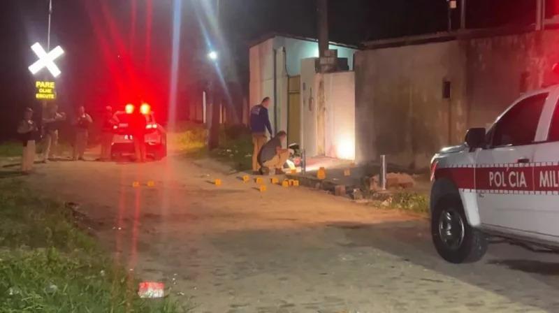 Execução brutal: homem é morto com cerca de 30 tiros e tem rosto desfigurado em João Pessoa