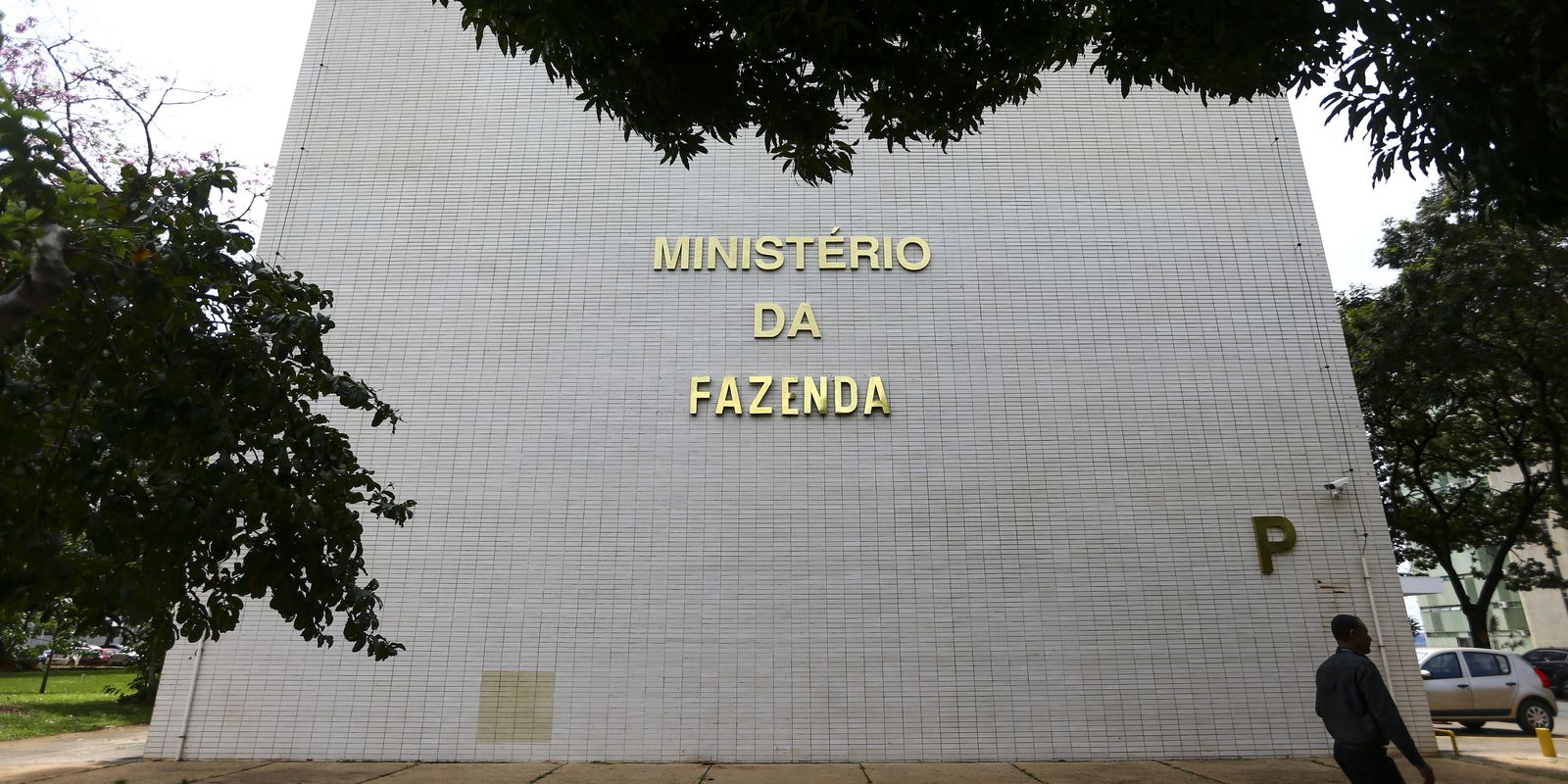 Ministério da Fazenda emite alerta sobre site fraudulento do Novo Desenrola