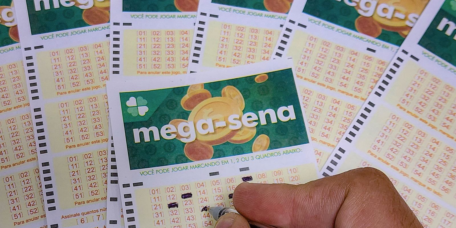 Mega-Sena acumula e prêmio atinge R$ 16 milhões para próximo sorteio